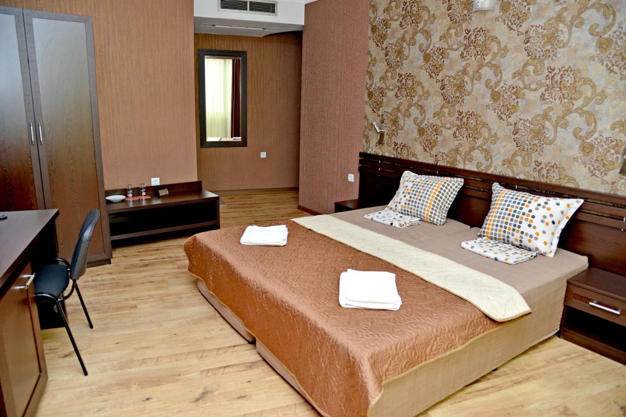 Dream 3* Sliven